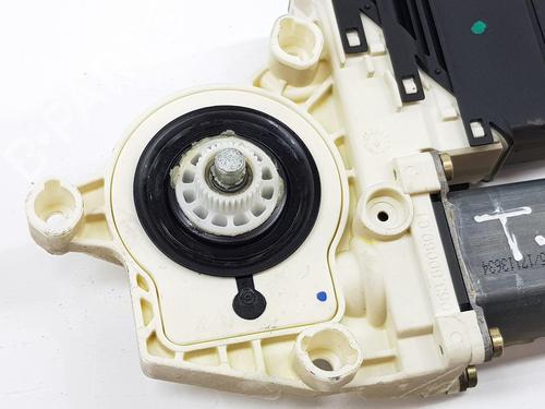 Right rear window motor VW TOURAN (1T1, 1T2) 2.0 TDI | BP17904913E22 