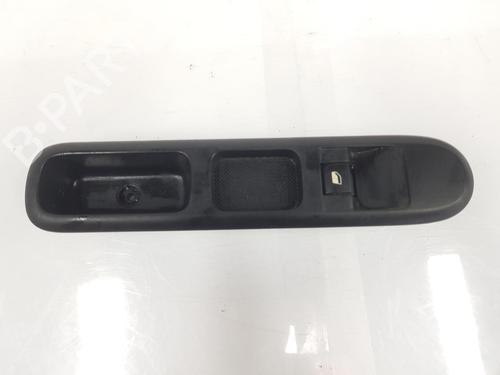 Right front window switch PEUGEOT 3008 MPV (0U_) 1.6 HDi (112 hp) 8883975