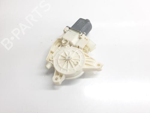 Left front window motor MERCEDES-BENZ GLA-CLASS (X156) GLA 200 CDI / d (156.908) | BP21070196E21 