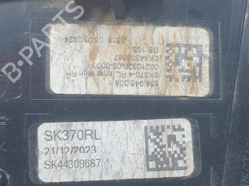 Right tailgate light SKODA KAMIQ (NW4) 1.0 TSI | BP31840706C80 