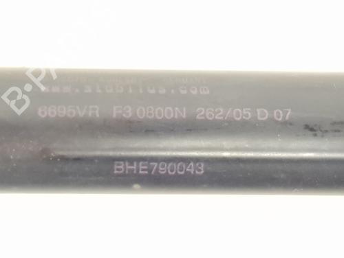 Tailgate lift support LAND ROVER RANGE ROVER SPORT I (L320) 2.7 D 4x4 | BP27475157C138 