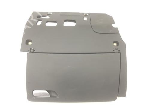 Used Glove box AUDI A3 Sportback (8VA, 8VF) S3 quattro (310 hp) 18828835