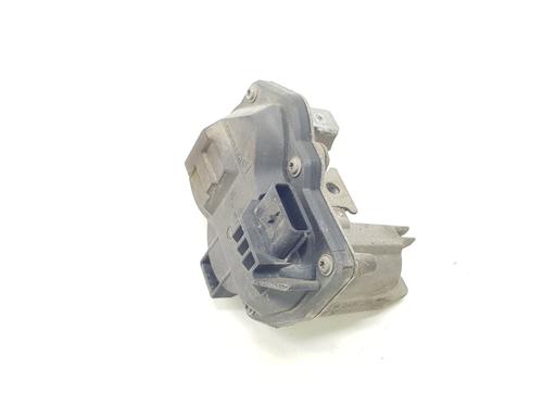 throttle-body-dacia-duster-suv-van-2011-37466422 main image