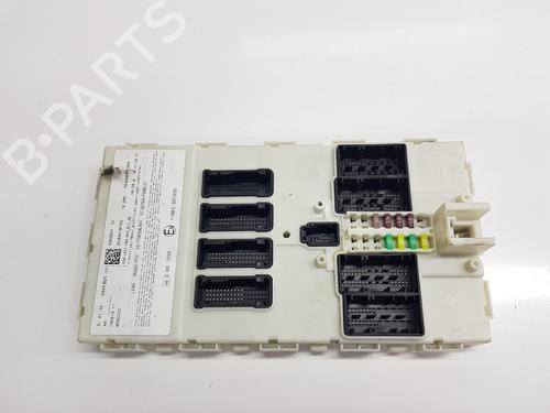 Used Fuse box BMW 3 (F30, F80) 318 d (150 hp) 21267297