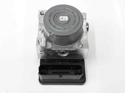Used ABS pump MERCEDES-BENZ C-CLASS (W205) C 220 BlueTEC / d (205.002, 205.004) (170 hp) 5660883