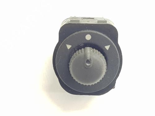 mirror-switch-peugeot-bipper-aa_-2008-34266865 main image