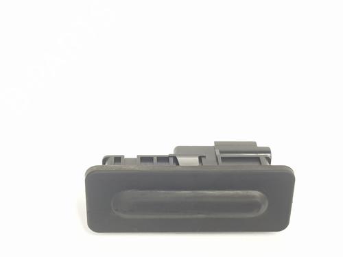 Used Tailgate handle PEUGEOT 2008 I (CU_) 1.5 BlueHDI 120 (120 hp) 29750850