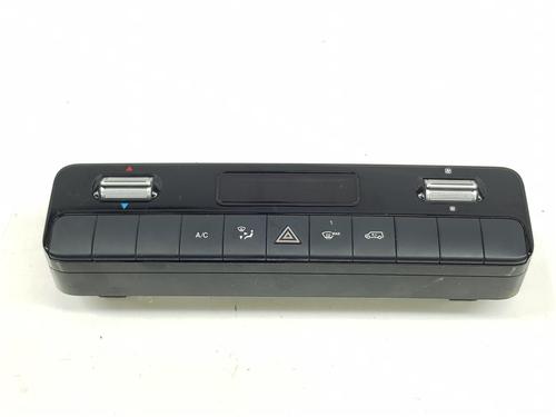 Used Switch Switch MERCEDES-BENZ SPRINTER 3,5-t Van (B906) 311 CDI (906.631, 906.633, 906.635, 906.637) (114 hp) 35796228 35796228