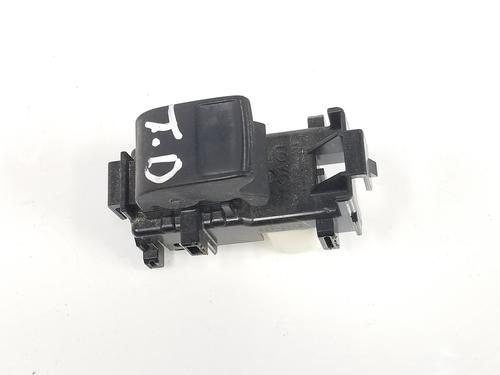 Used Right rear window switch TOYOTA AURIS Estate (_E18_) 1.8 Hybrid (ZWE186_, ZWE186R, ZWE186H) (136 hp) 10522901