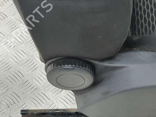 Right front seat VW GOLF VI (5K1) 1.6 TDI | BP8193659C16 