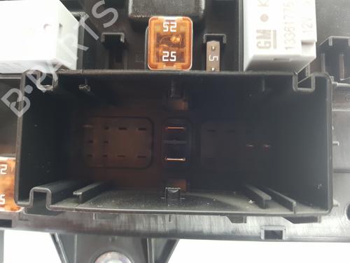 Fuse box OPEL CASCADA (W13) 2.0 CDTI (67) | BP30569185E1 