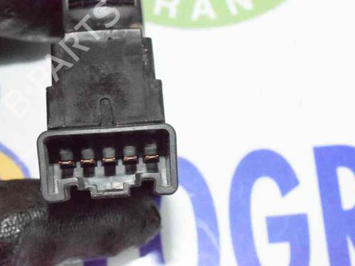 Right front window switch SUZUKI GRAND VITARA II (JT, TE, TD) 1.9 DDiS All-wheel Drive (JT419, TD44, JB419WD, JB419XD,... | BP1515225I26 