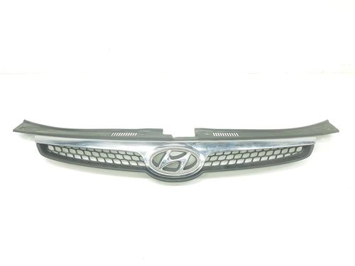 Grill HYUNDAI i30 Estate (FD) 1.6 CRDi (128 hp) 16845821