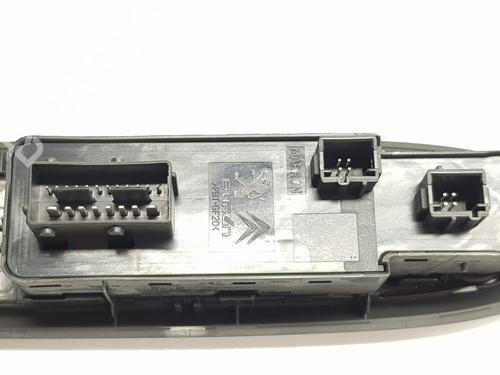 Left front window switch CITROËN C4 II (NC_)  | BP29313361I27 