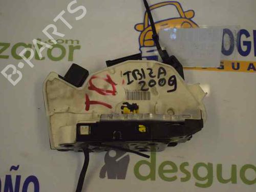 Cerradura puerta trasera derecha SEAT IBIZA IV (6J5, 6P1) 1.6 TDI (90 hp) 2973569