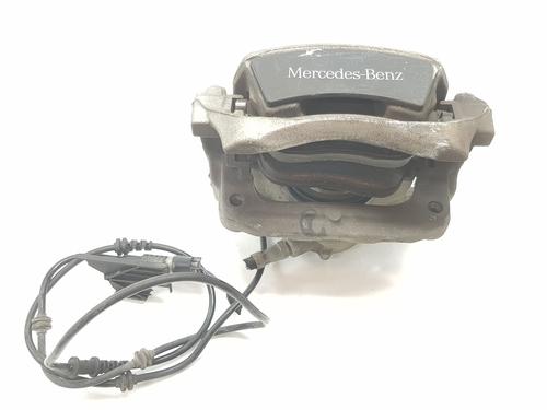 Used Right front brake caliper MERCEDES-BENZ A-CLASS (W176) A 200 CDI / d (176.008) (136 hp) 18409139