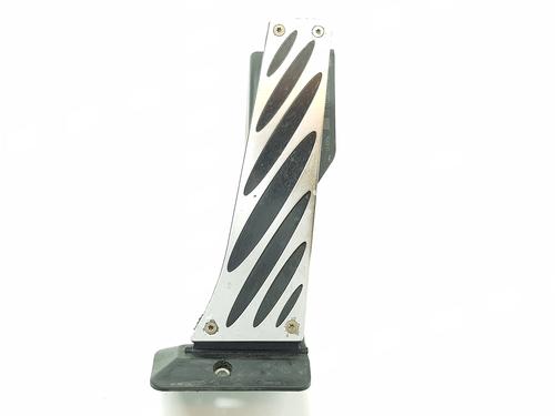 Used Pedal BMW 1 (E87) 123 d (204 hp) 18132480