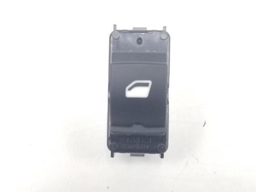 Used Right rear window switch OPEL CROSSLAND X / CROSSLAND (P17, P2QO) 1.5 Turbo D (75) (120 hp) 8960787