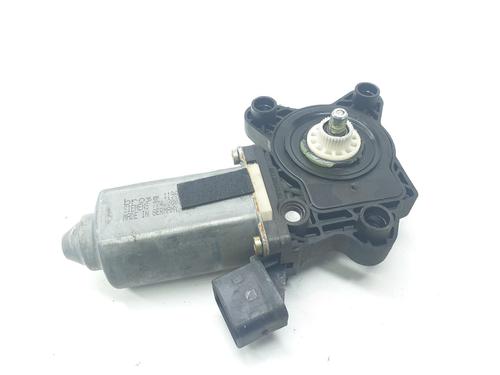 Vindusheismotor venstre bak MERCEDES-BENZ S-CLASS (W220) S 320 CDI (220.026, 220.126) | BP17463271E23 