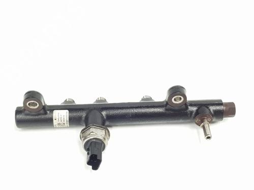 Used Injection rail FORD KUGA II (DM2) 2.0 TDCi 4x4 (150 hp) 26394968
