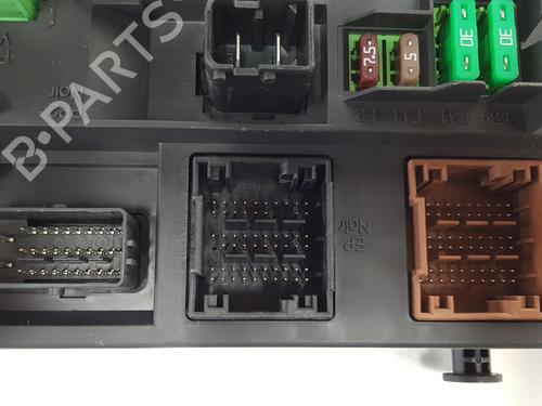 Fuse box CITROËN C4 II (NC_) 1.6 BlueHDi 100 | BP32268702E1