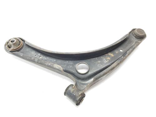 Bras de suspension avant droit MITSUBISHI ASX (GA_W_) 1.6 MIVEC (GA1W) (117 hp) 17440445
