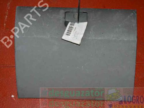 Used Glove box KIA SORENTO I (JC) 2.5 CRDi 4WD (140 hp) 1224808