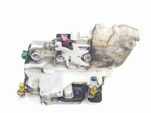 Used Front right lock NISSAN PICK UP (D22) [1997-2025]  27178305