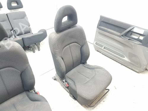 Seats set MITSUBISHI PAJERO III (V7_W, V6_W) 2.5 TDi (V64W) | BP8250862C78 