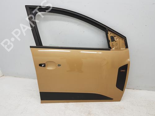 Used Right front door Right front door DACIA SANDERO III 1.0 TCe 90 (91 hp) 34699452 34699452