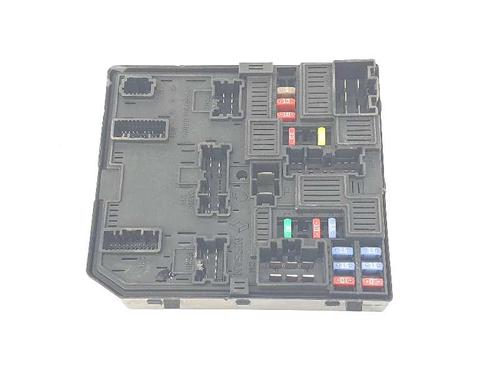 Used Fuse box NISSAN QASHQAI II SUV (J11, J11_) 1.6 DIG-T (163 hp) 5652345