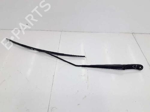 Used Front windshield wiper arm VW TRANSPORTER T5 Bus (7HB, 7HJ, 7EB, 7EJ) 2.0 TDI 4motion (140 hp) 5598115