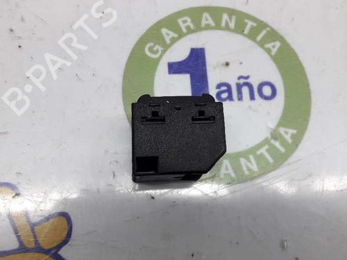 Right front window switch VW GOLF IV (1J1) 1.9 TDI | BP2997797I26 