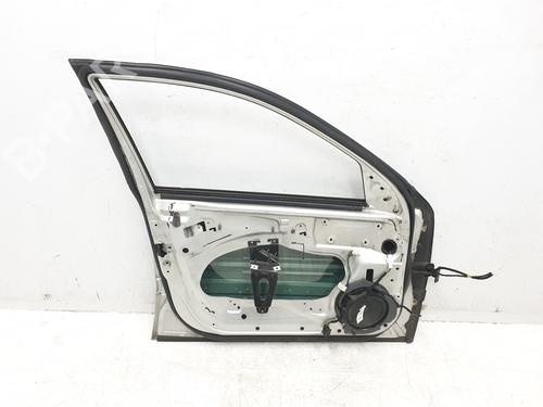 Dør venstre foran MERCEDES-BENZ E-CLASS (W211) E 320 CDI (211.026) | BP29290709C2 