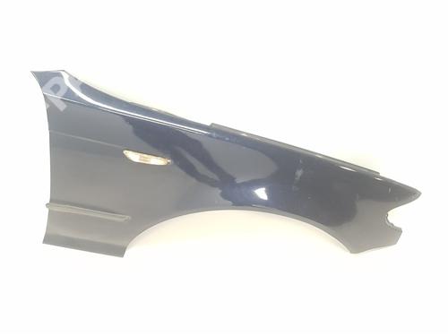right-front-fenders-bmw-3-e46-320-d-41357042324-1997-1998-1999-2000-2001-2002-2003-2004-2005-11018224 main image