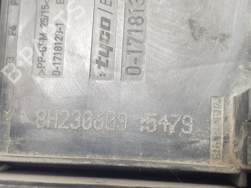 Fuse box VW GOLF VI (5K1) 1.6 TDI | BP5315829E1 