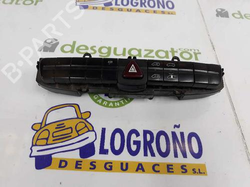 Used Warning switch MERCEDES-BENZ VITO / MIXTO Van (W639) 111 CDI (639.601, 639.603) (116 hp) 13098660