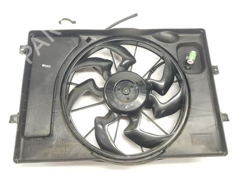 Used Radiator fan HYUNDAI i30 (PDE, PD, PDEN) 1.5 (110 hp) 15713578