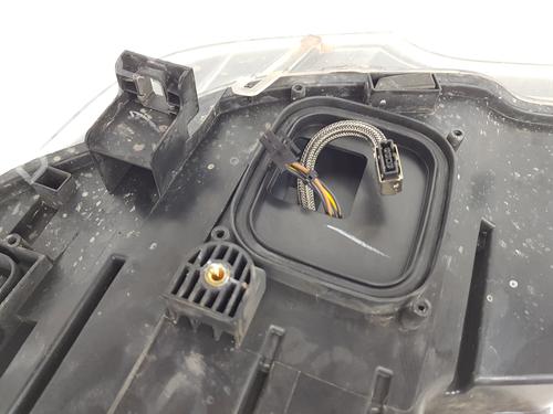 Right headlight BMW X5 (E70) 3.0 d | BP27718627C29 