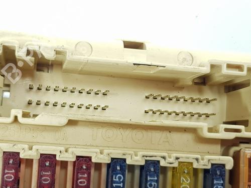 Fuse box TOYOTA LAND CRUISER 90 (_J9_) 3.0 D-4D 4WD (KDJ90_, KDJ95_, KDJ90W, KDJ95W) | BP25302320E1 