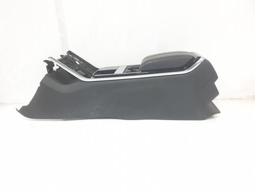 Used Armrest / Center console Armrest / Center console 37023643 37023643