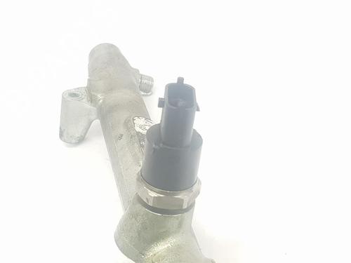 Injection rail KIA SPORTAGE II (JE_, KM_) 2.0 CRDi 4WD | BP16251043M98 