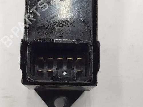 Right front window switch MITSUBISHI L200 / TRITON (KA_T, KB_T) 2.5 DI-D 4WD (KB4T) | BP6212522I26 