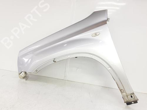 Used Left front fenders NISSAN X-TRAIL II (T31) 2.0 dCi 4x4 (150 hp) 8939425