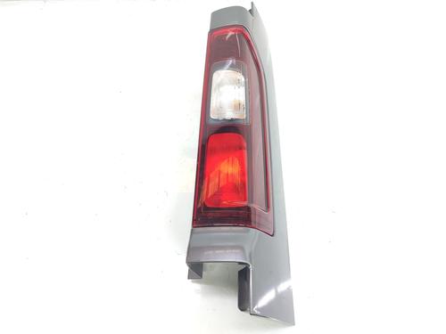 Used Right taillight RENAULT TRAFIC III Van (FG_) 2.0 dCi 120 (FGMN) (120 hp) 10227438