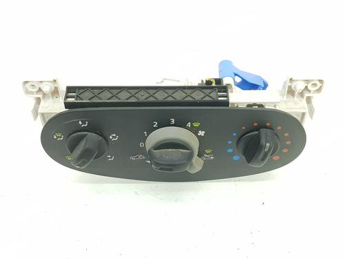 Used Climate control DACIA SANDERO 1.2 16V (75 hp) 7895297