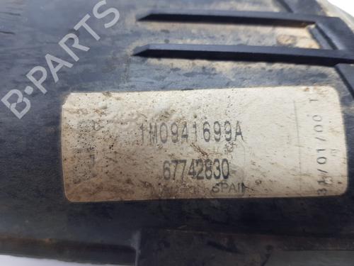 Left front fog light SEAT LEON (1M1) 1.9 TDI | BP11110466C30 