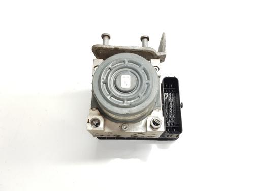 Used ABS pump MERCEDES-BENZ C-CLASS (W205) C 220 BlueTEC / d (205.002, 205.004) (170 hp) 27692158