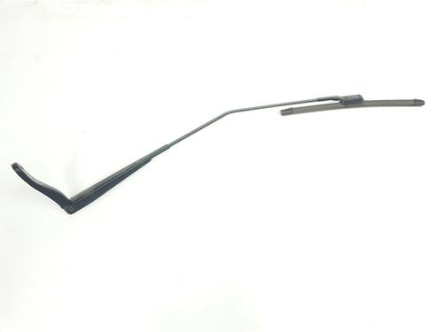 front-windshield-wiper-arm-renault-symbioz-2024-34353757 main image