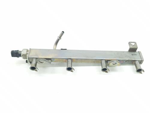 Used Injection rail Injection rail LEXUS UX (_AA1_, _AH1_, _MA1_) 250h (MZAH10) (184 hp) 33292690 33292690